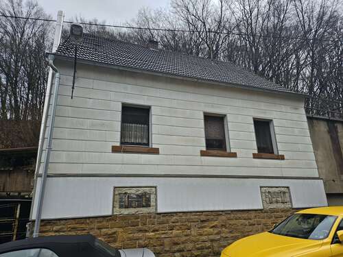 Foto - Haus zum Kaufen in Niederkirchen 65.000,00 € 135.81 m²