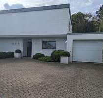 Haus zum Mieten in Stotzheim 2.050,00 € 150 m²