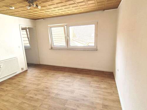 Foto - Wohnung zum Mieten in Heddesheim 400,00 € 36 m²