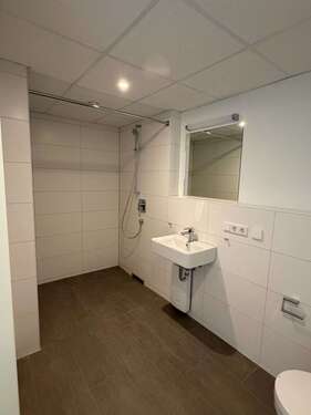 Foto - Wohnung zum Mieten in Erlangen 570,00 € 25.56 m²
