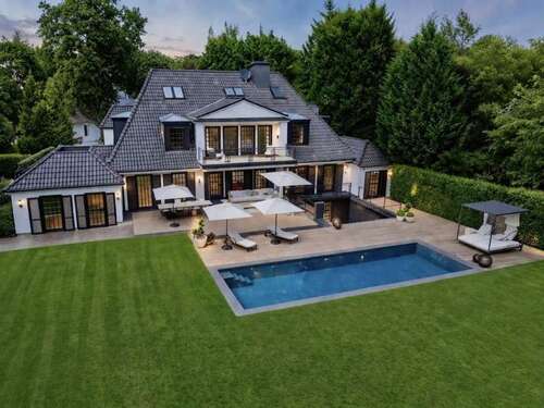 Foto - Haus zum Kaufen in Meerbusch 4.950.000,00 € 530 m²
