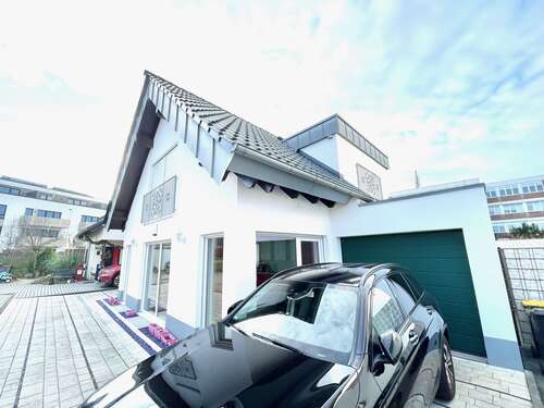 Foto - Haus zum Mieten in Köln 2.840,00 € 160 m²