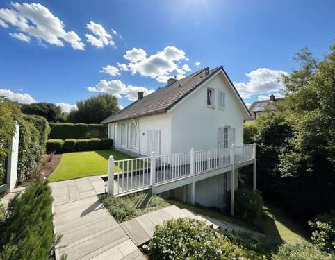 Foto - Haus zum Kaufen in Köln 1.795.000,00 € 223 m²