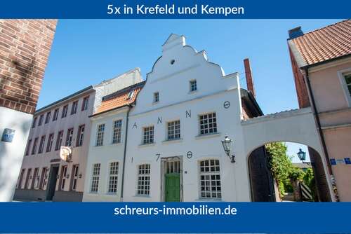 Foto - Haus zum Kaufen in Krefeld - Hüls 739.000,00 € 255 m²