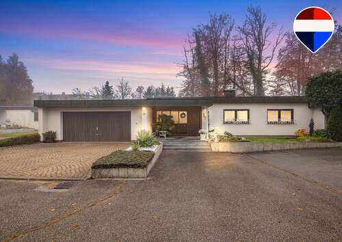 Foto - Haus zum Kaufen in Waldshut-Tiengen 990.000,00 € 258 m²