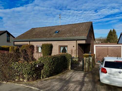 Foto - Haus zum Kaufen in Dettenhausen 689.000,00 € 153 m²