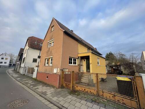 Foto - Haus zum Kaufen in Reichelsheim 230.000,00 € 160 m²