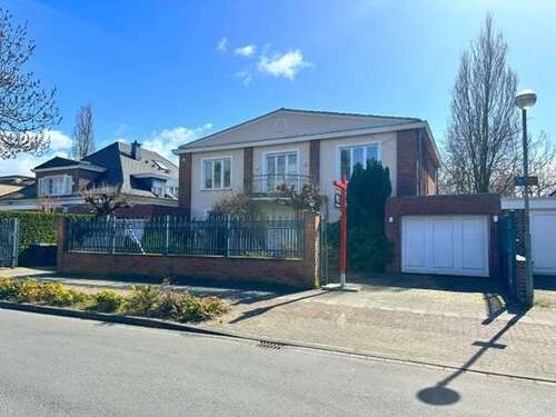 Foto - Haus zum Mieten in Meerbusch 11.900,00 € 363 m²