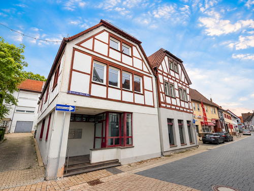 Foto - Haus zum Kaufen in Windecken-Nidderau 667.000,00 € 493 m²