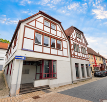 Haus zum Kaufen in Windecken-Nidderau 667.000,00 € 493 m²