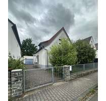 Haus zum Kaufen in Mörfelden-Walldorf 630.000,00 € 210 m²