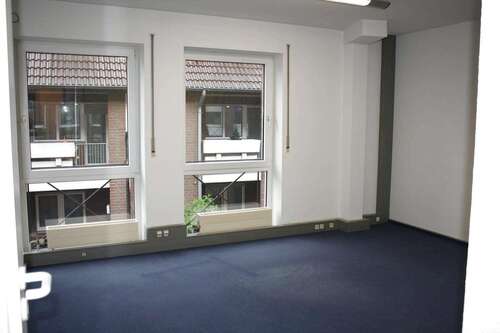 Foto - Büro in Korschenbroich 1.029,00 € 105 m²