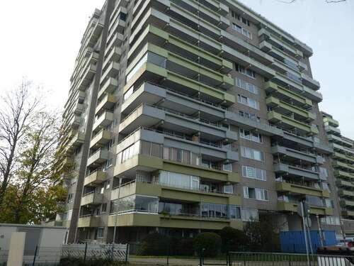 Foto - Wohnung zum Kaufen in Hattersheim am Main 120.000,00 € 54 m²