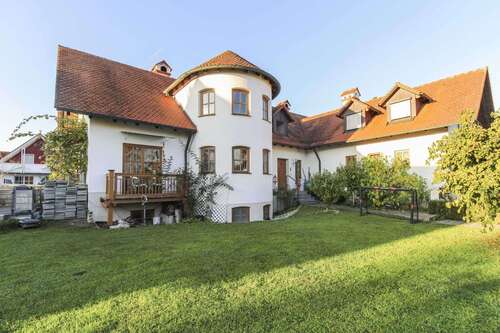 Foto - Haus zum Kaufen in Affing 1.099.000,00 € 320.24 m²