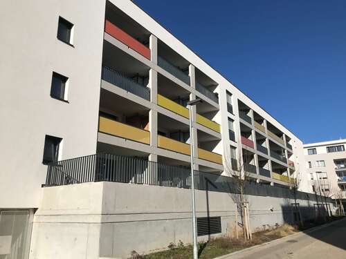 Foto - Wohnung zum Mieten in Denkendorf 991,00 € 57.24 m²