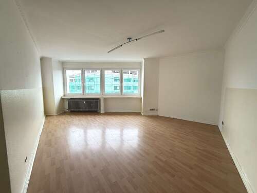 Foto - Wohnung zum Mieten in Düsseldorf 796,00 € 61.21 m²