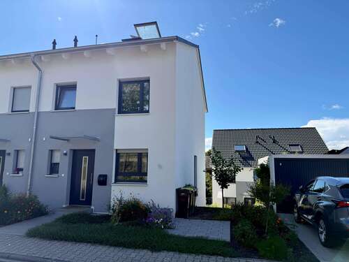 Foto - Haus zum Kaufen in Sinzheim 620.000,00 € 141 m²