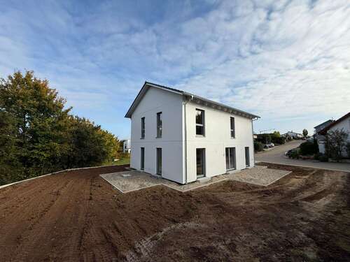 Foto - Haus zum Mieten in Oedheim 2.300,00 € 155 m²
