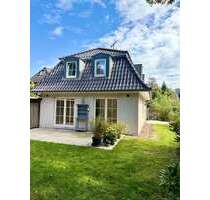 Haus zum Mieten in Rahlstedt 2.200,00 € 112 m²