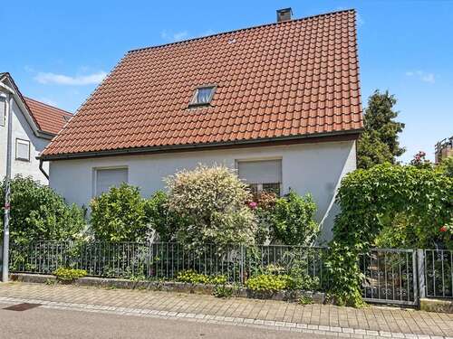 Foto - Haus zum Kaufen in Uhingen 275.000,00 € 94 m²