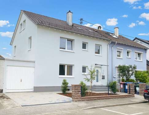 Foto - Haus zum Kaufen in Karlsruhe 849.500,00 € 164.98 m²