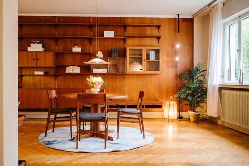 Foto - Haus zum Kaufen in Frankfurt 680.000,00 € 192 m²