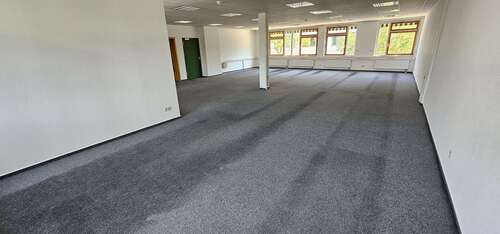 Foto - Büro in Wendlingen 1.529,00 € 139 m²