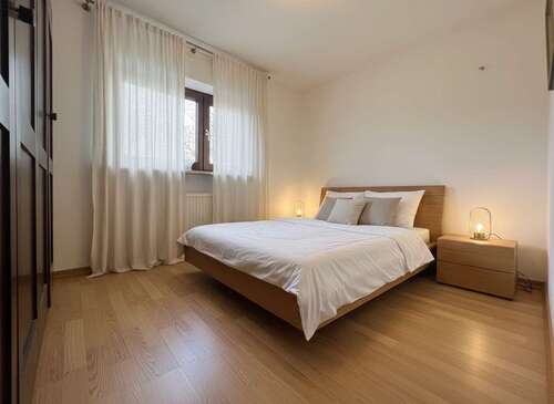 Foto - Haus zum Kaufen in München 880.000,00 € 80 m²