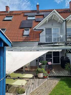 Foto - Haus zum Kaufen in Roßtal 569.000,00 € 151 m²