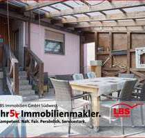 Haus zum Kaufen in Niefern-Öschelbronn 335.000,00 € 180 m²