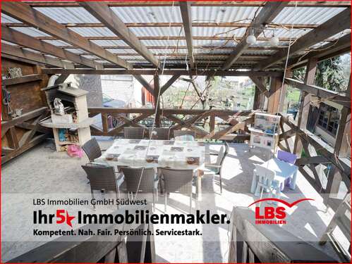 Foto - Haus zum Kaufen in Niefern-Öschelbronn 335.000,00 € 180 m²