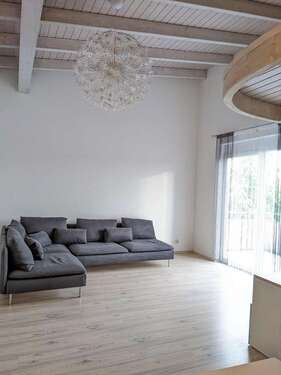 Foto - Wohnung zum Mieten in Untereisesheim 950,00 € 80 m²