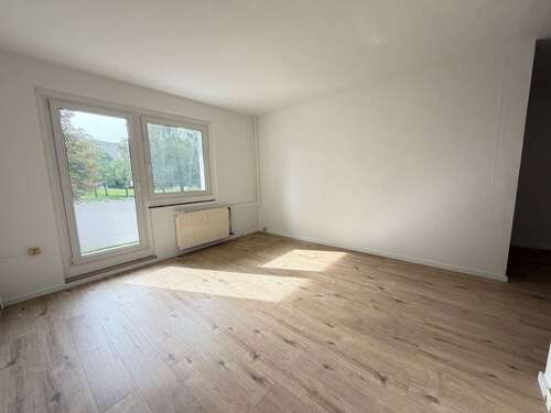 Foto - Wohnung zum Mieten in Plauen 337,00 € 56.3 m²