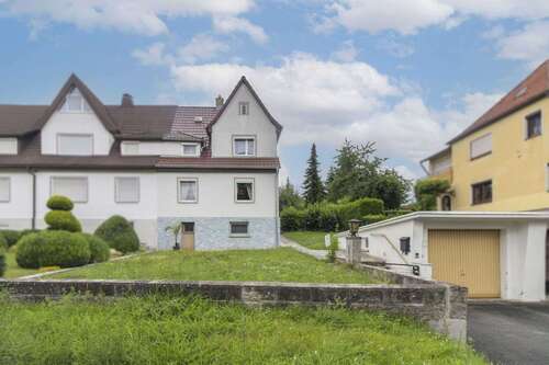 Foto - Haus zum Kaufen in Coburg 170.000,00 € 135.21 m²