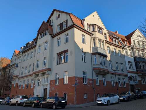 Foto - Wohnung zum Mieten in HalleS. 718,00 € 89.8 m²