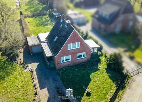 Foto - Haus zum Kaufen in Cuxhaven 220.000,00 € 87.98 m²