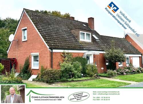 Foto - Haus zum Kaufen in Uelzen Molzen 180.000,00 € 110 m²