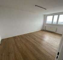 Wohnung zum Mieten in Rostock 470,00 € 65.05 m²