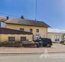 Haus zum Kaufen in Gillenfeld 190.000,00 € 247 m²