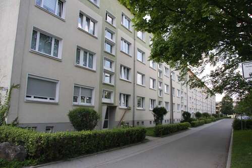 Foto - Wohnung zum Mieten in Gera 353,16 € 58.86 m²