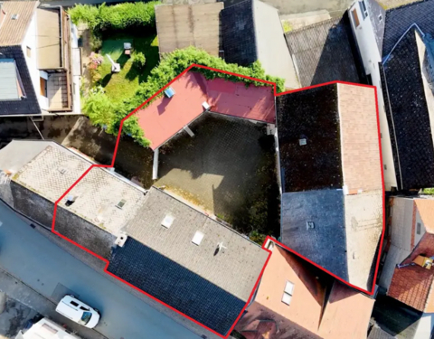 Foto - Haus zum Kaufen in Braunfels-Tiefenbach 199.990,00 € 243 m²