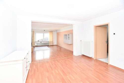 Foto - Haus zum Kaufen in Preußisch Oldendorf 295.000,00 € 240 m²