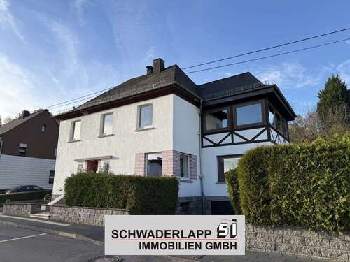 Foto - Haus zum Kaufen in Raubach 299.000,00 € 300 m²