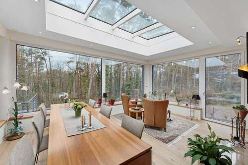 Foto - Haus zum Kaufen in Uttenreuth 1.650.000,00 € 328.01 m²