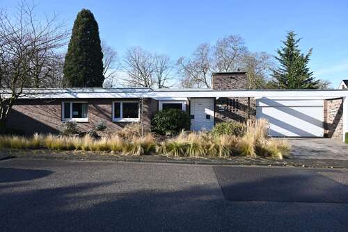 Foto - Haus zum Kaufen in Mönchengladbach 849.000,00 € 156 m²