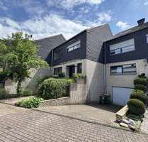 Haus zum Kaufen in Oberhausen 389.000,00 € 204.31 m²