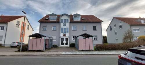 Foto - Wohnung zum Mieten in Baiersdorf 860,00 € 83.63 m²