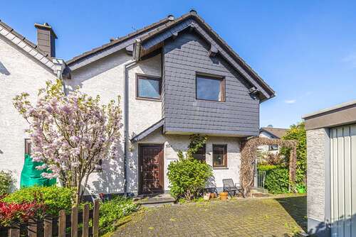 Foto - Haus zum Kaufen in Leichlingen 419.000,00 € 98 m²