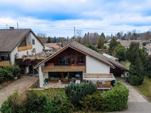 Foto - Haus zum Kaufen in Dobel 569.000,00 € 290 m²