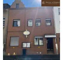 Haus zum Kaufen in Euskirchen 420.000,00 € 233 m²